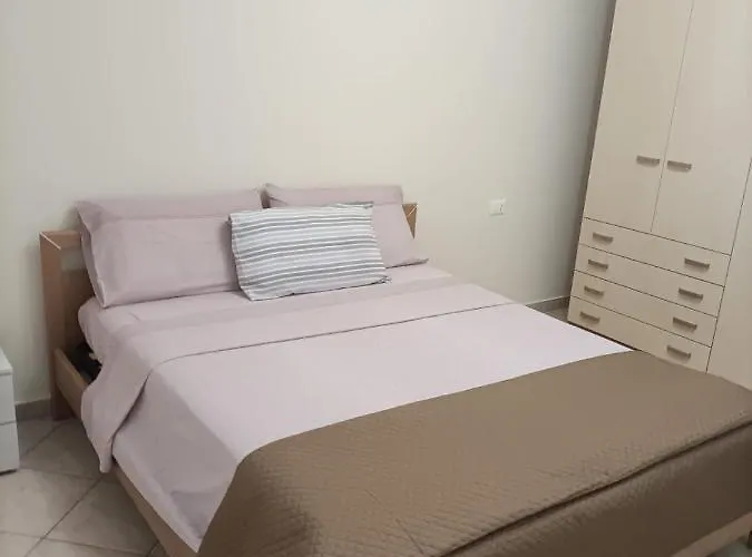 Frühstückspension Cantarano 3*