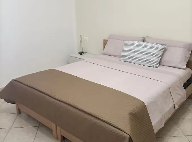 Cantarano Bed & Breakfast 3*