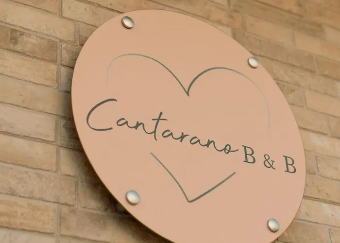 Cantarano לינה וארוחת בוקר פורטו גריבלדי