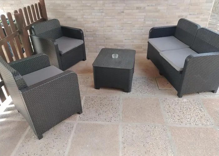 Cantarano לינה וארוחת בוקר 3*